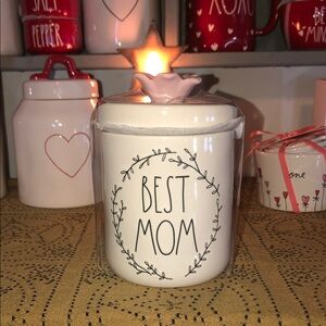 Rae Dunn BEST MOM Small Canister (Flower Topper)